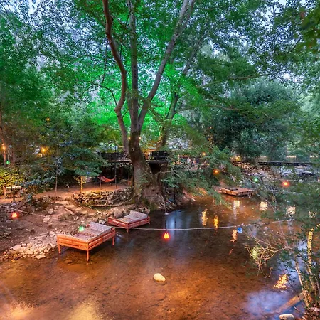 Yoeruek Park