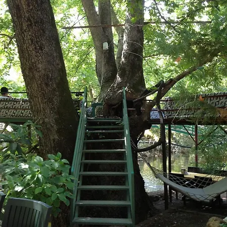 Hotel Yoeruek Park 3*
